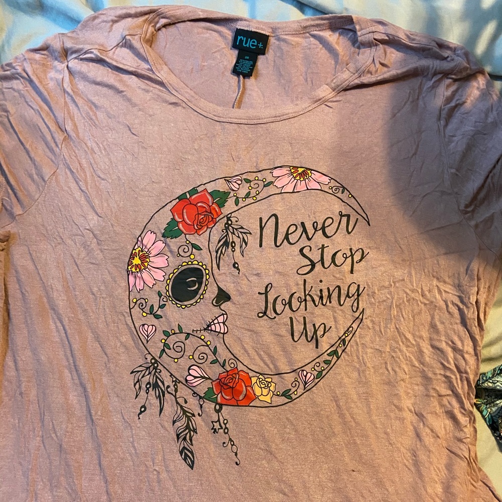 Super cute Rue 21 shirt!
